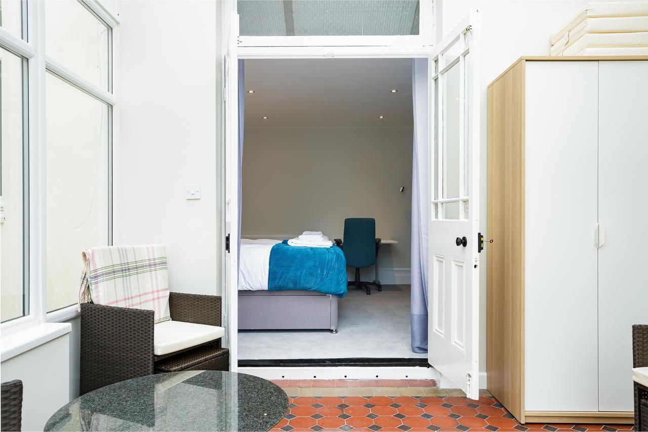 Stopover At Orchard Garden Apartment With Great Outdoor Space Portsmouth Extérieur photo
